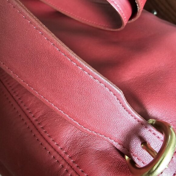 NWOT Coach Red Back Sac / Knapsack ~ Vintage ~ Gorgeous ~ Excellent Condition main image 5